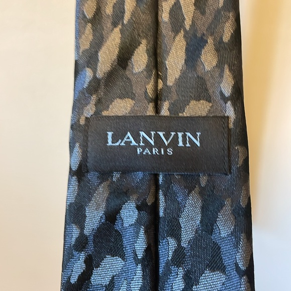 Lanvin silk tie. Camo pattern. - Picture 1 of 5